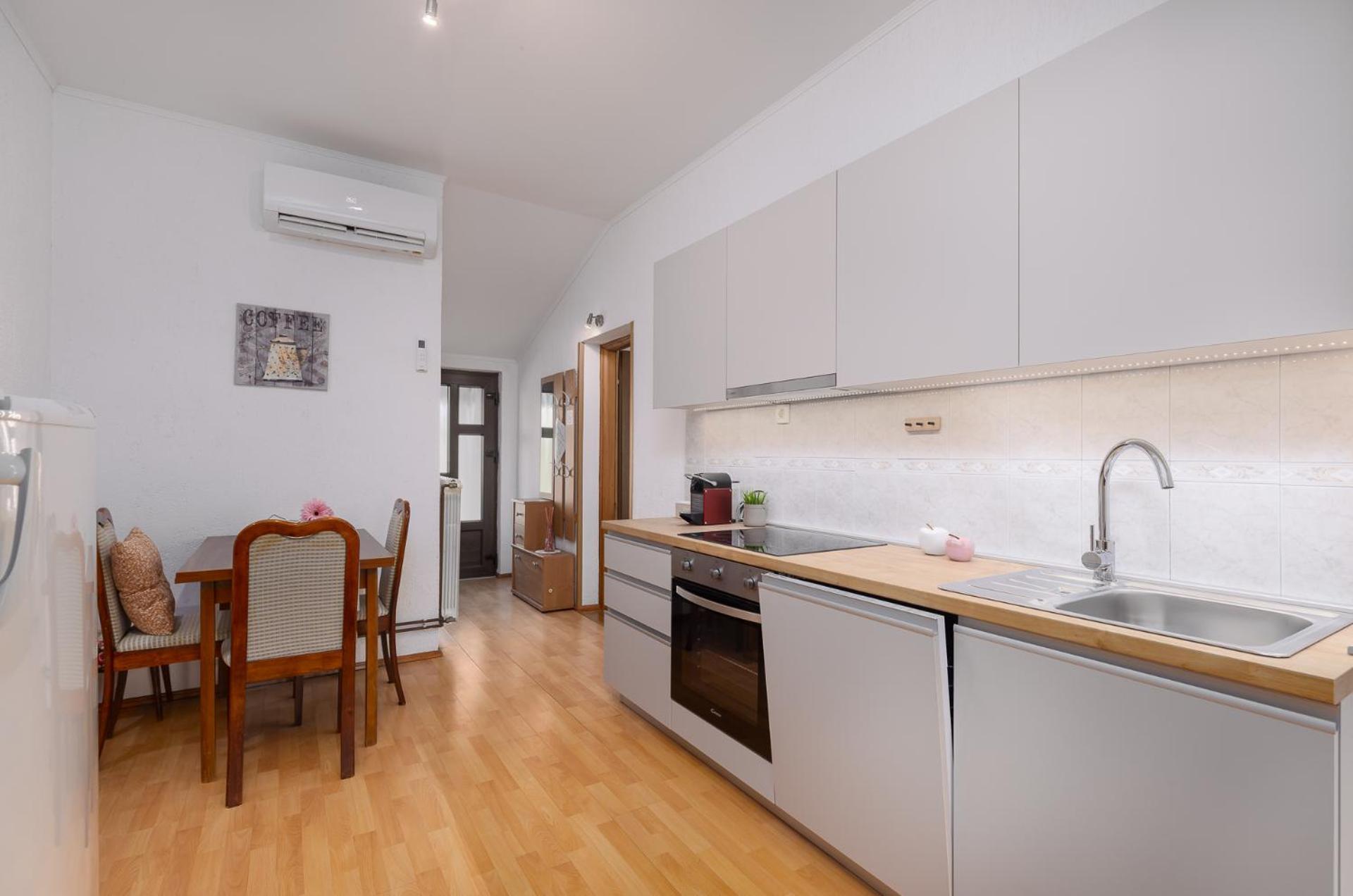 Emi Apartment Porec Ngoại thất bức ảnh